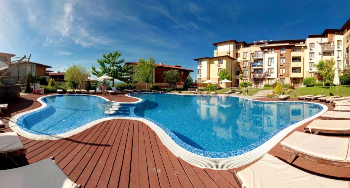 APARTELLO Modern Apartment - Garden of Eden Sveti Vlas Buitenkant foto